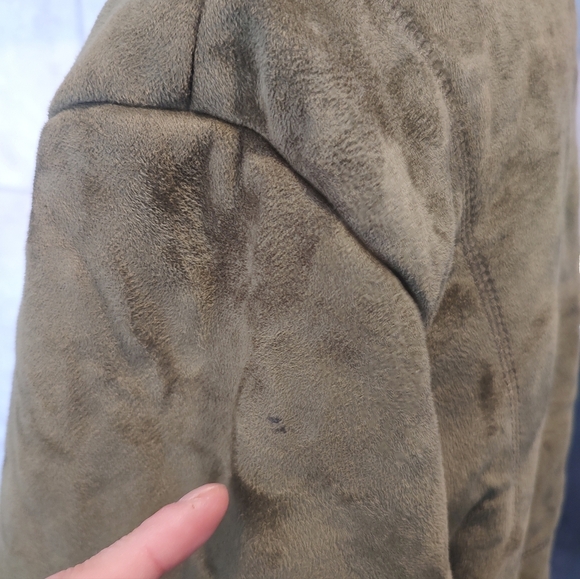 Regent Park Large Winter Coat Faux Suede Olive Green And Brown Trim. - Picture 11 of 13